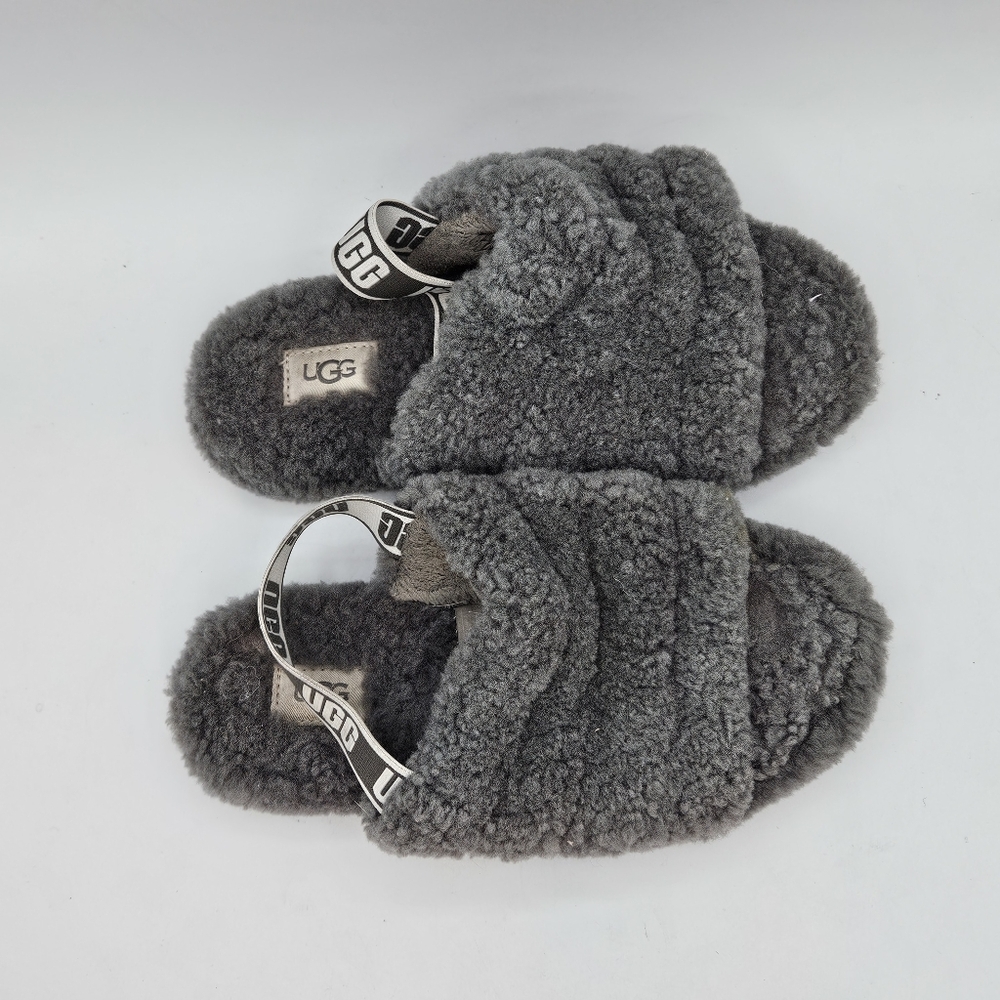 Ugg Classic fluffy sherpa slippers size 5 - Picture 4 of 16